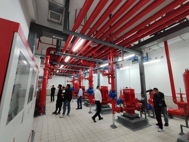 访谈记录：揭秘工程实业背后的成功秘诀